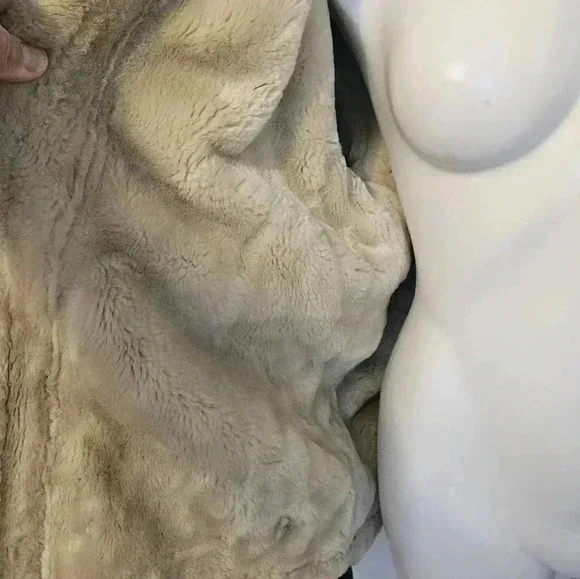 Vintage St. John's Bay Brown Leather Aviator Pilot Jacket with Sherpa Trim - Picture 16 of 16